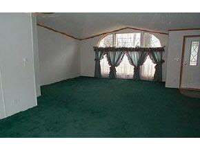 202 Ohio Street Rochester, IN 46975 - Photo 2 of 4