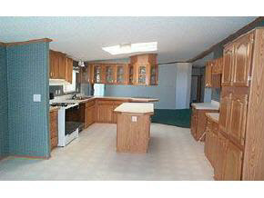202 Ohio Street Rochester, IN 46975 - Photo 3 of 4