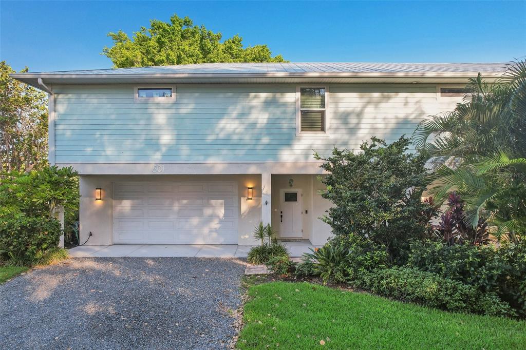 501 Channel Lane Longboat Key, FL 34228 - Photo 1 of 53