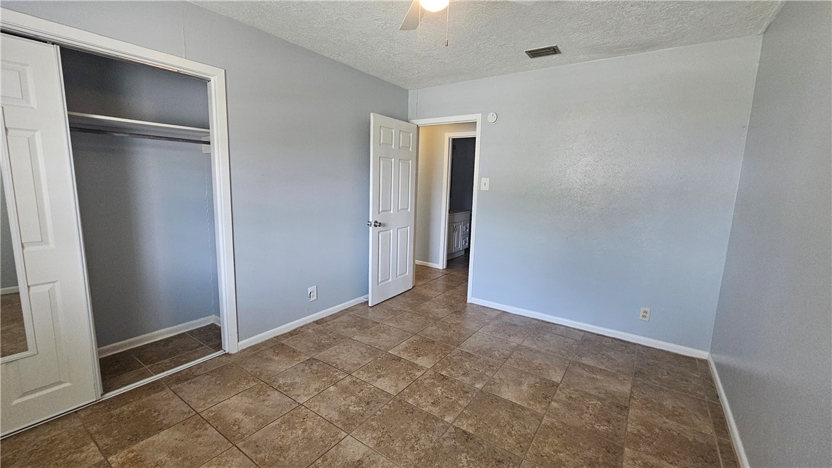 1803 Portland Drive Portland, TX 78374 - Photo 13 of 25