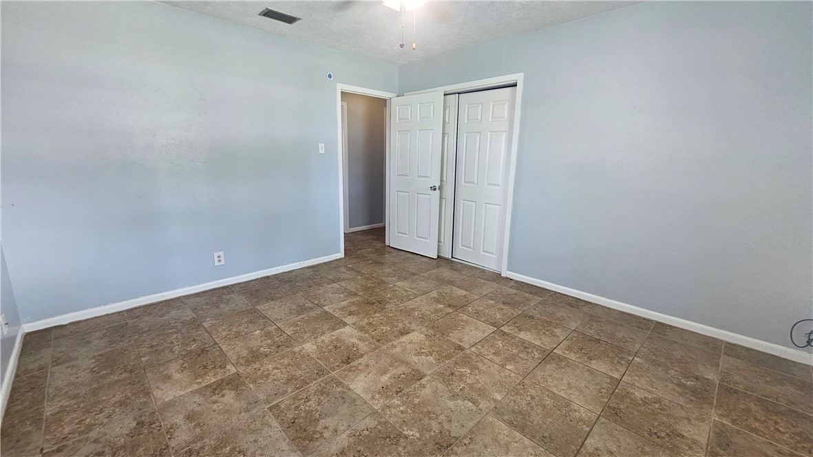 1803 Portland Drive Portland, TX 78374 - Photo 15 of 25