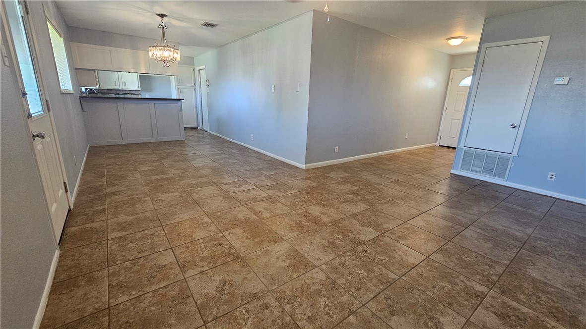 1803 Portland Drive Portland, TX 78374 - Photo 5 of 25