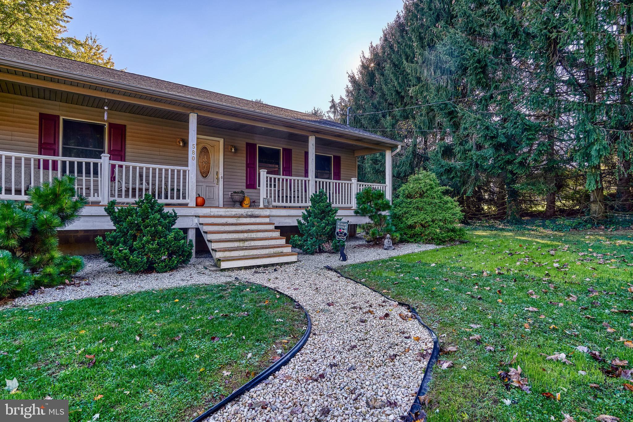 580 Ridge Road Lewisberry, PA 17339 - Photo 2 of 41