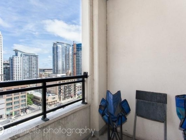 1255 South State Street, Unit 1309 Chicago, IL 60605 - Photo 4 of 20