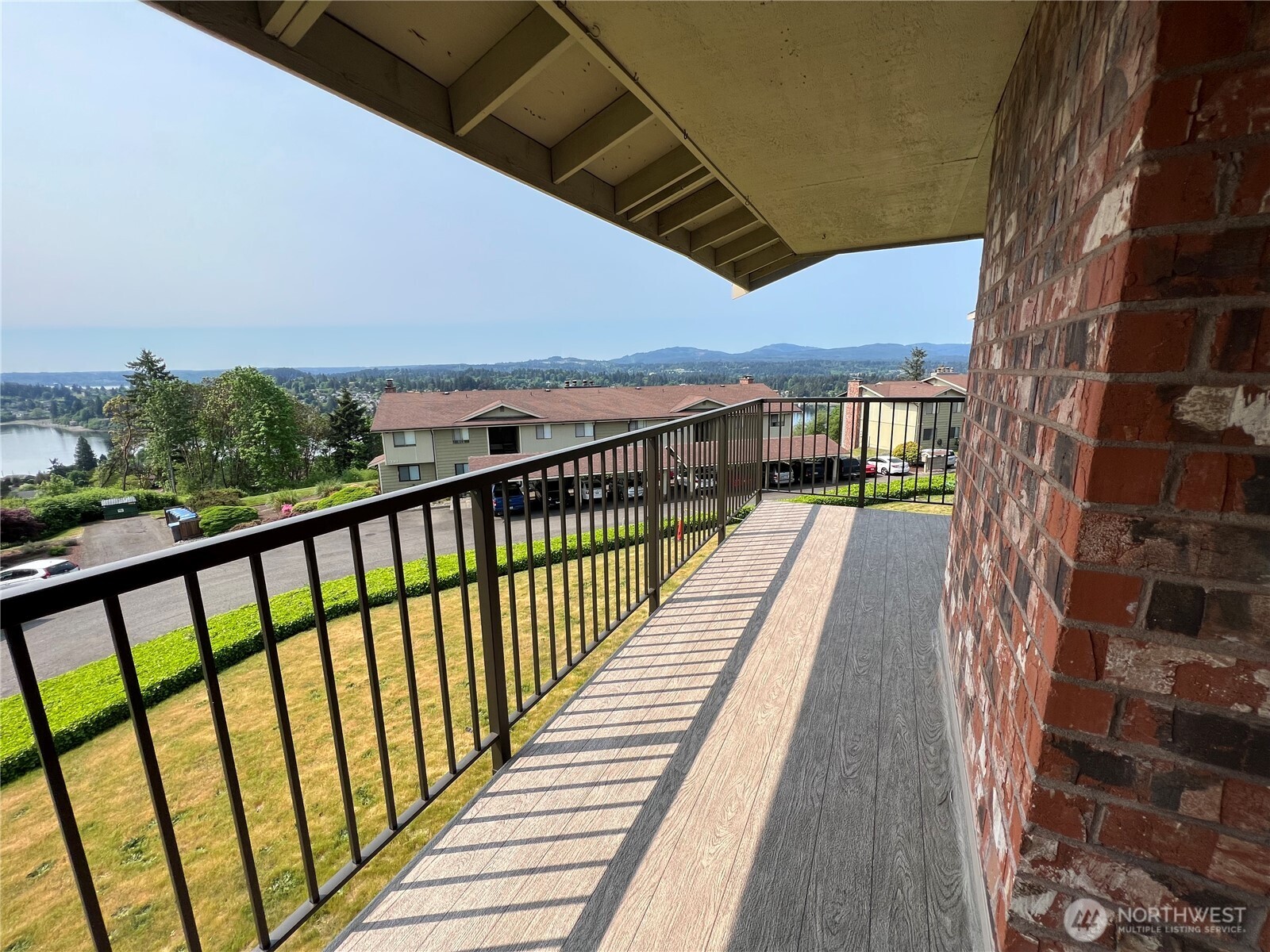 3370 Narrows View Lane Northeast, Unit 202 Bremerton, WA 98310 - Photo 10 of 19