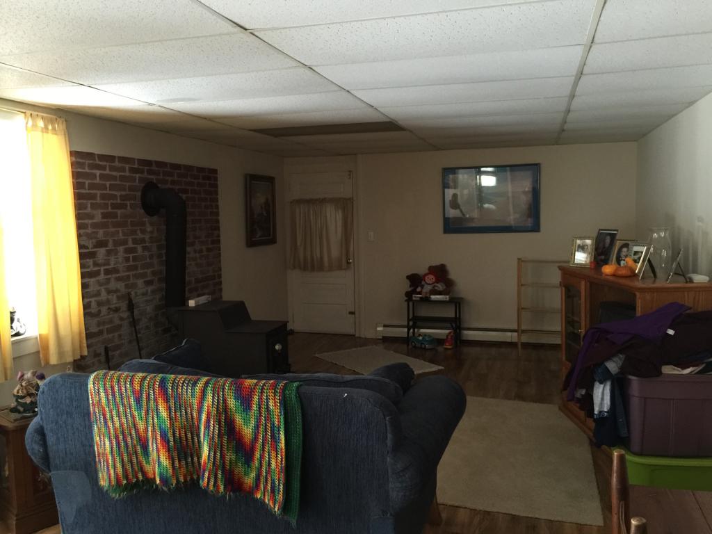 219 Commonwealth Avenue Springfield, VT 05156 - Photo 18 of 28