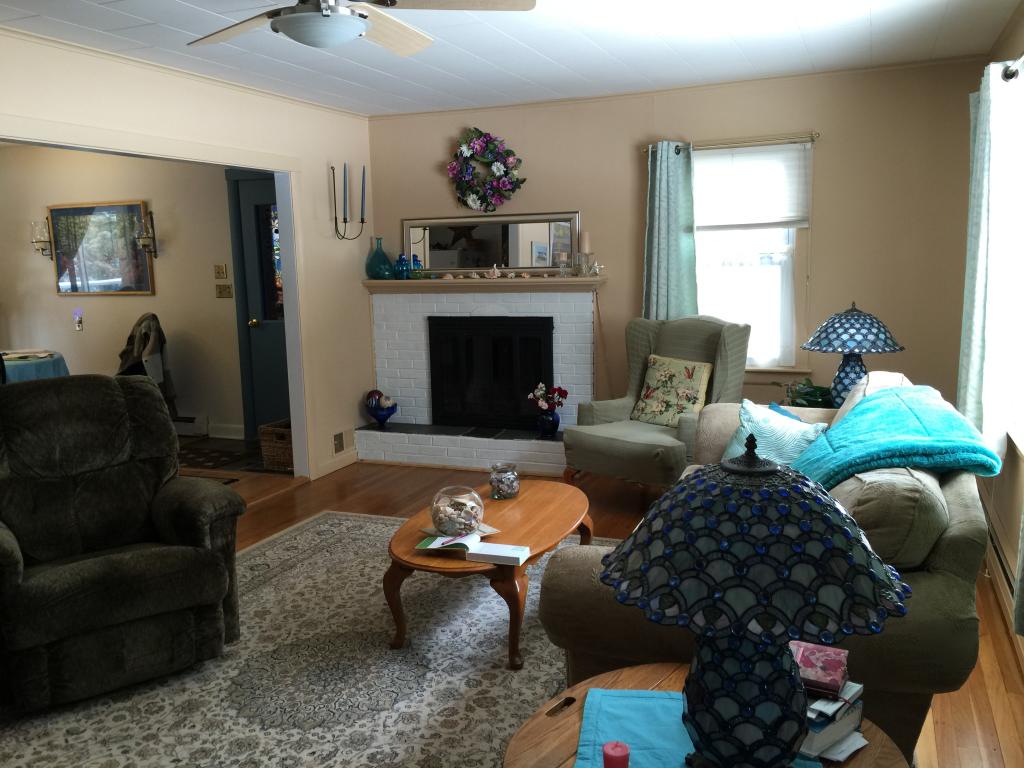 219 Commonwealth Avenue Springfield, VT 05156 - Photo 6 of 28