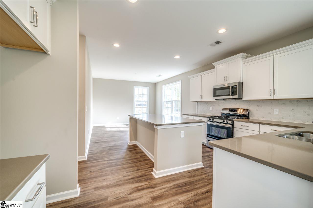 326 Avendell Drive Easley, SC 29642 - Photo 8 of 18