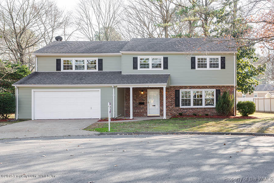 4 Springmeadow Court Hampton, VA 23666 - Photo 1 of 21 VRP_9477- mls