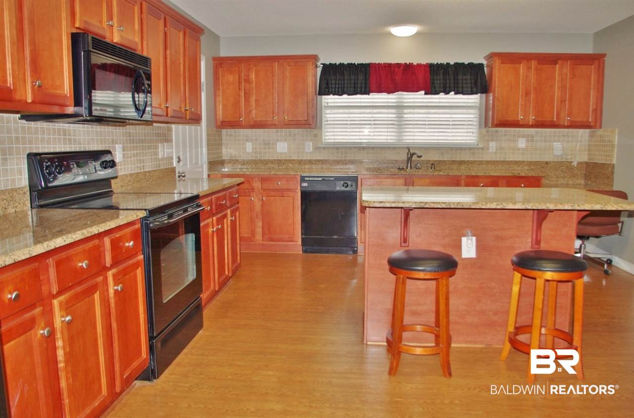 449 Collinwood Loop Foley, AL 36535 - Photo 13 of 42