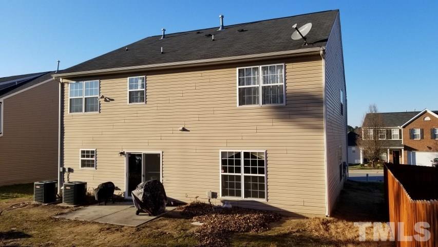 5314 Stowecroft Lane Raleigh, NC 27616 - Photo 3 of 27