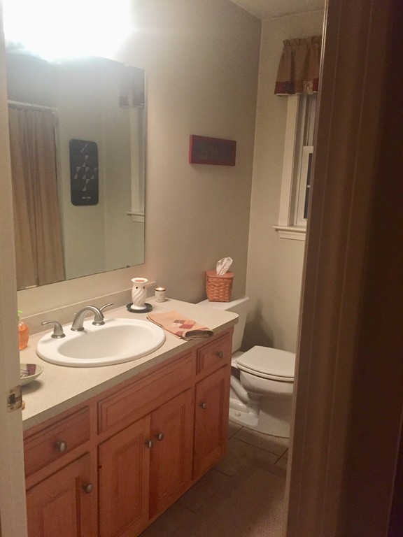 11 Church Street, Unit D Sutton, MA 01590 - Photo 10 of 10 Gallery Image 10