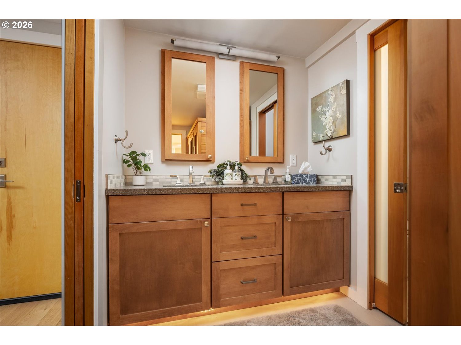 4602 Southwest 25th Avenue Portland, OR 97239 - Photo 30 of 42