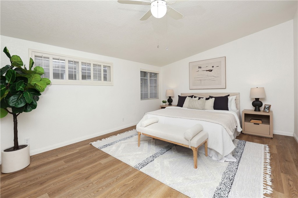 7333 Via Rio Nido Downey, CA 90241 - Photo 32 of 45 2nd Bedroom