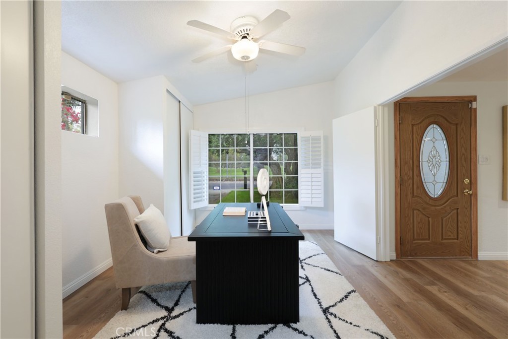 7333 Via Rio Nido Downey, CA 90241 - Photo 34 of 45 Office