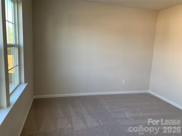 $2,750 | 17212 Snug Harbor Drive, Charlotte, NC 28278