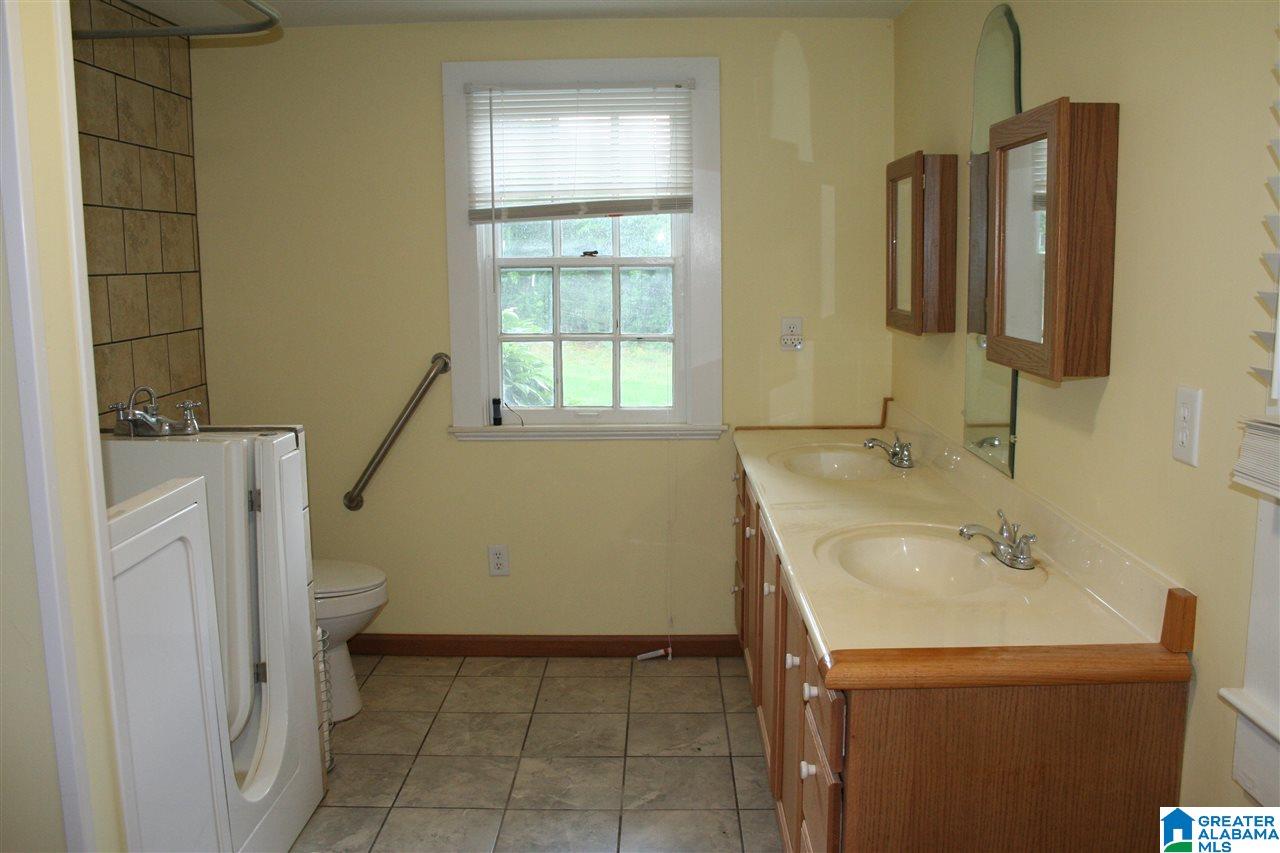 232 West College Street Lineville, AL 36266 - Photo 19 of 25