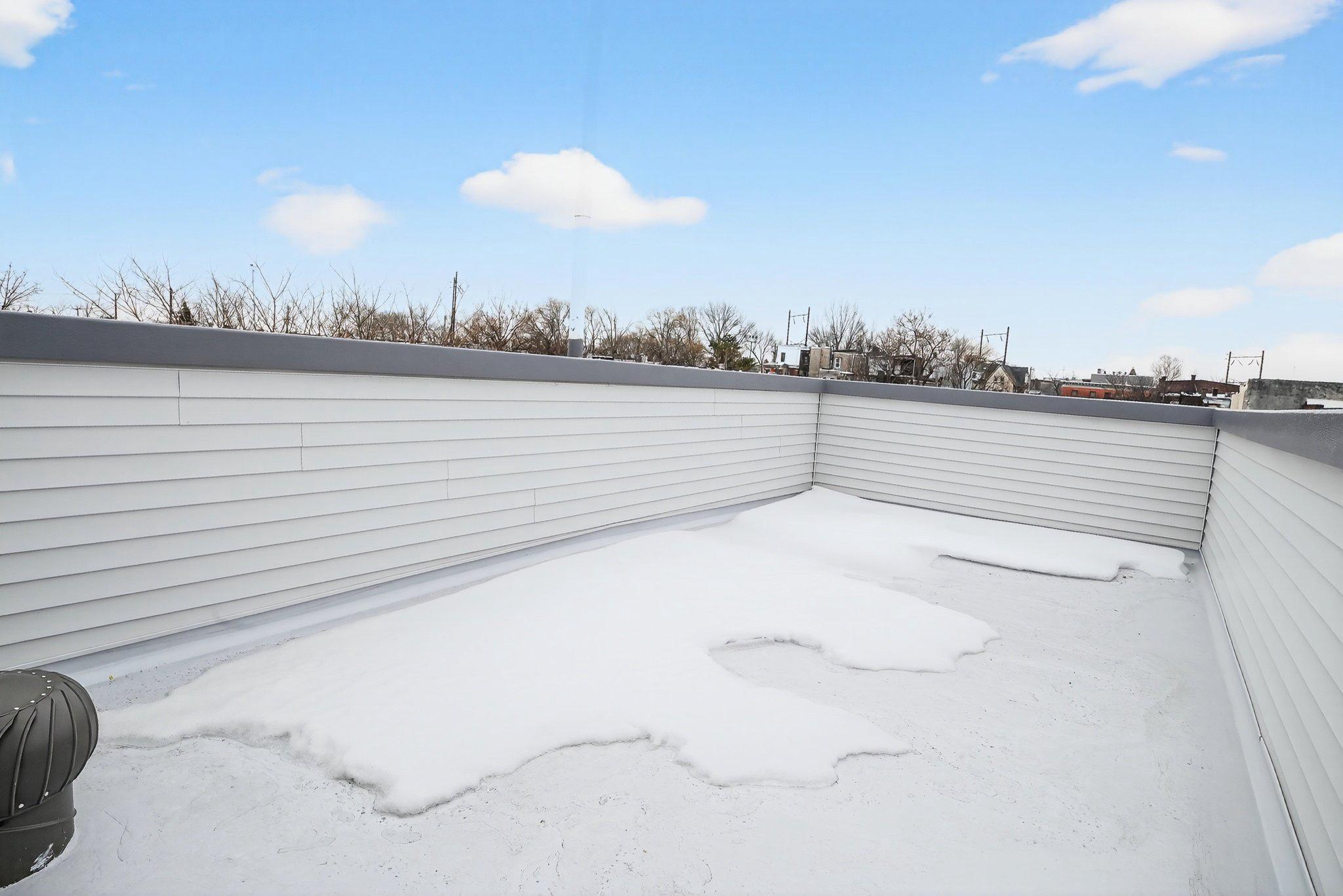1314 South 46th Street Philadelphia, PA 19143 - Photo 37 of 56 a view of a terrace