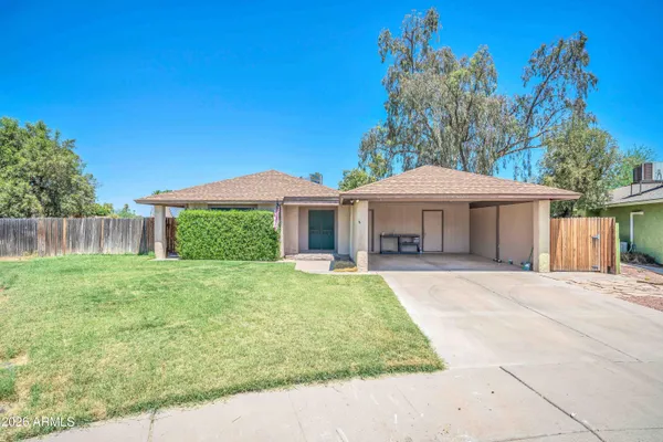 $320,000 | 14626 North 59th Drive, Glendale, AZ 85306