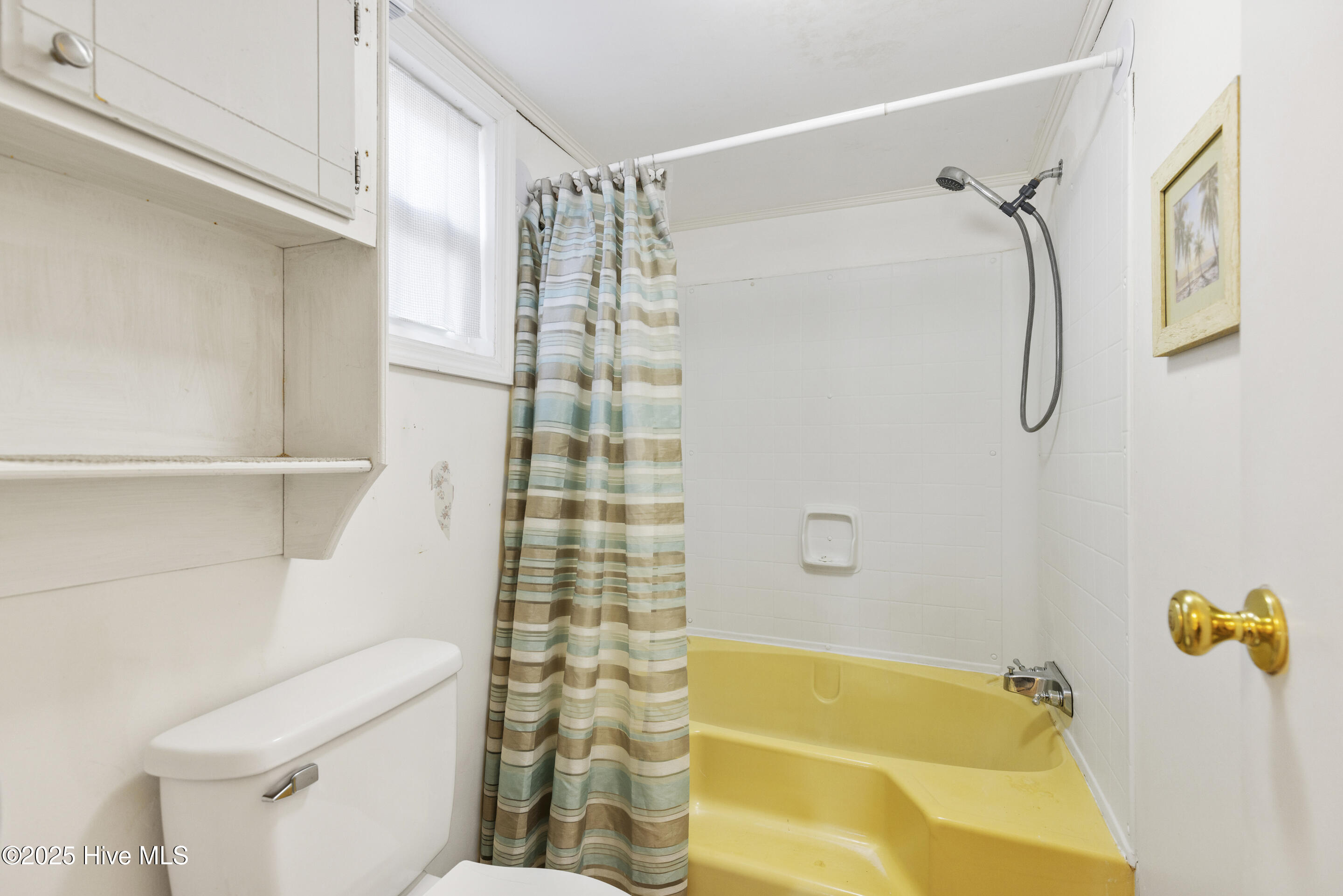 1709 Crane Road Southwest Ocean Isle Beach, NC 28469 - Photo 32 of 47 Primary Bathroom