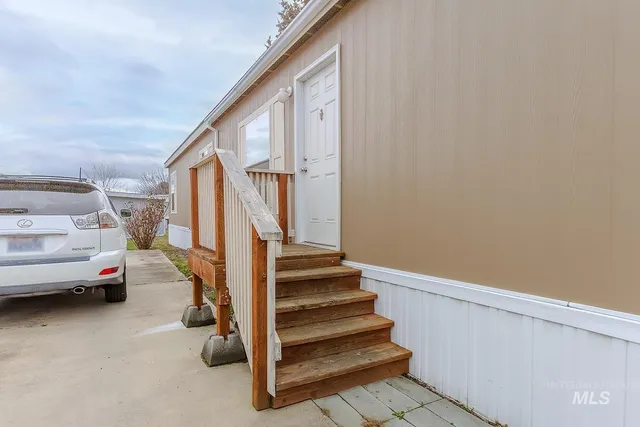 $55,000 | 2015 6th Avenue, Unit 313, Clarkston, WA 99403