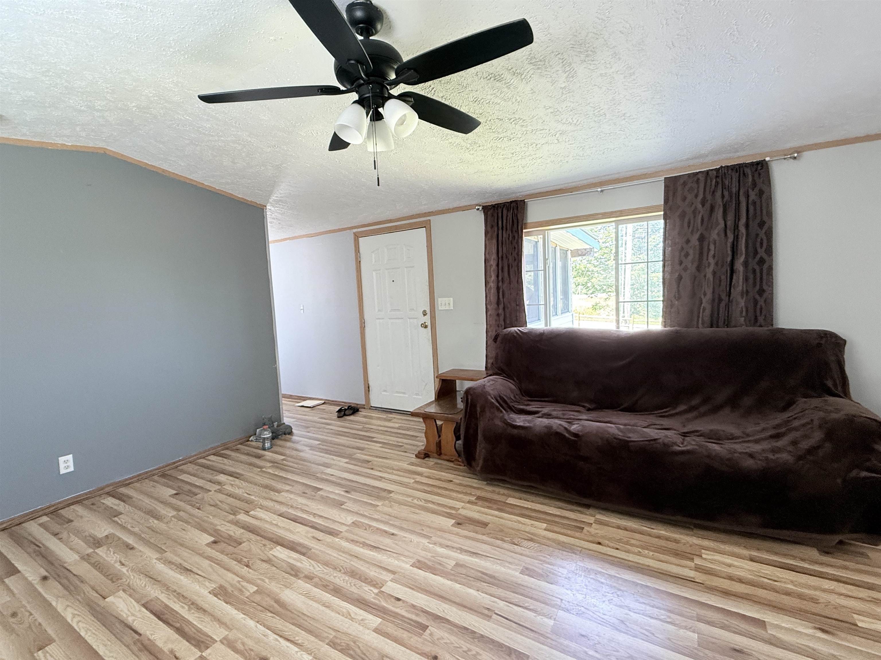 4056 Middle Road Clarendon, VT 05759 - Photo 16 of 40