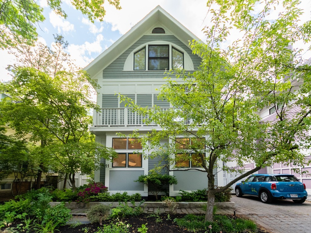 11 Frost Street, Unit 11 Cambridge, MA 02140 - Photo 1 of 20