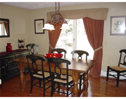 41 Tifft Road North Smithfield, RI 02896 - Photo 5 of 12 Dining Room.
