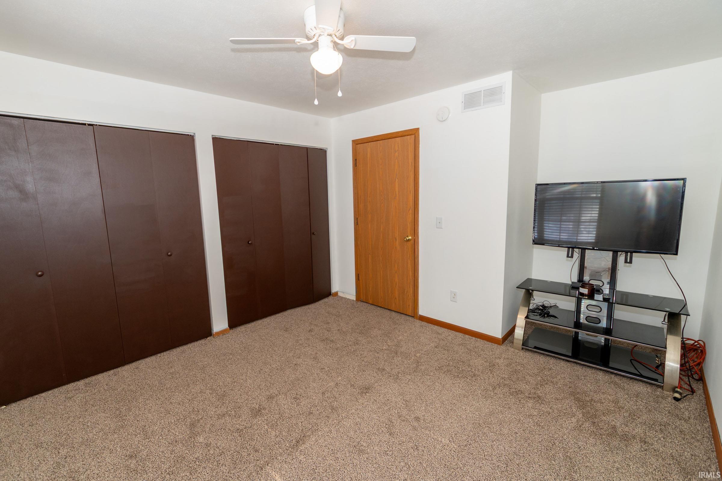 613 Pine Street North Liberty, IN 46554 - Photo 15 of 35