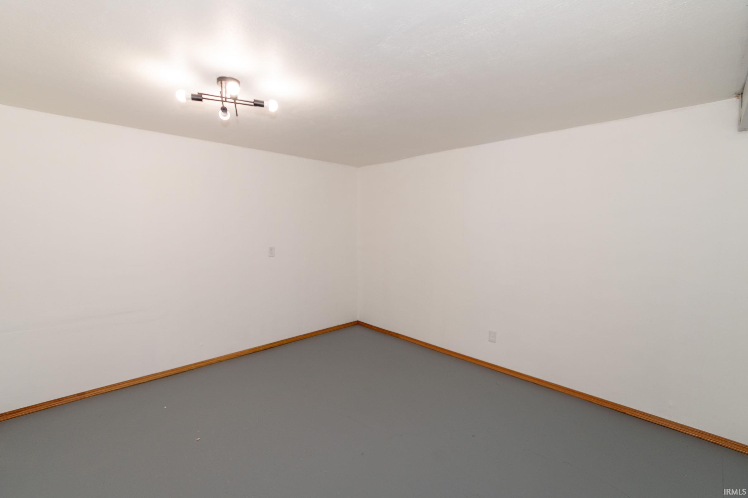 613 Pine Street North Liberty, IN 46554 - Photo 23 of 35