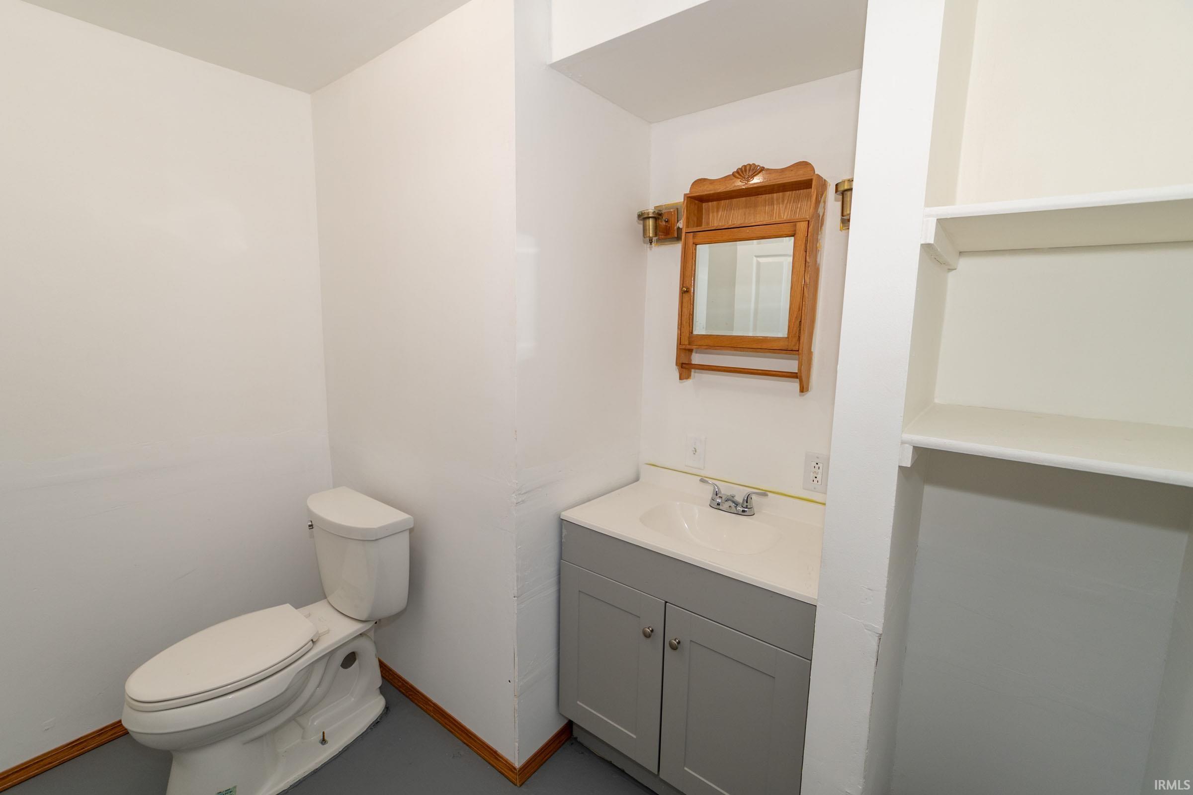 613 Pine Street North Liberty, IN 46554 - Photo 26 of 35