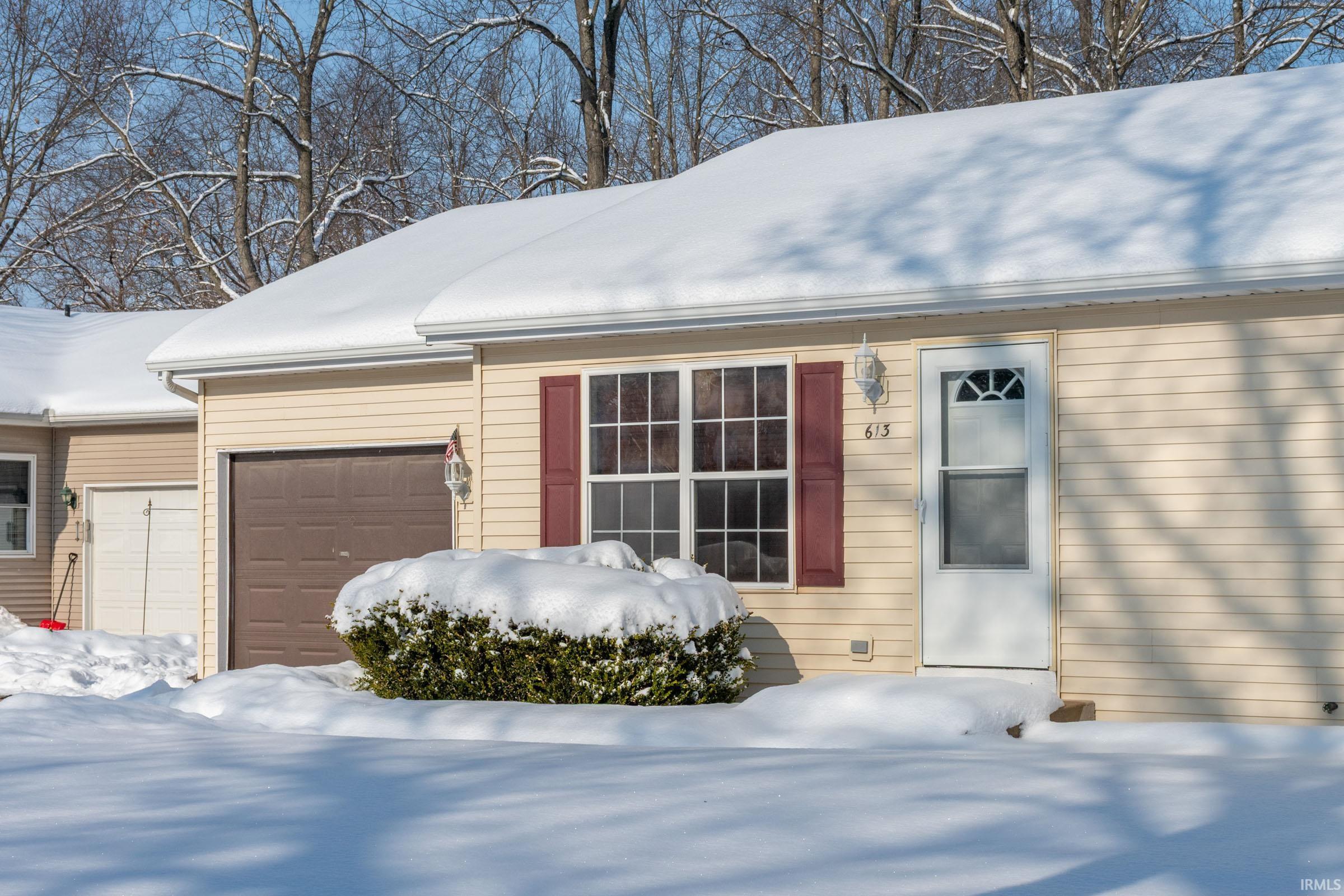 613 Pine Street North Liberty, IN 46554 - Photo 4 of 35