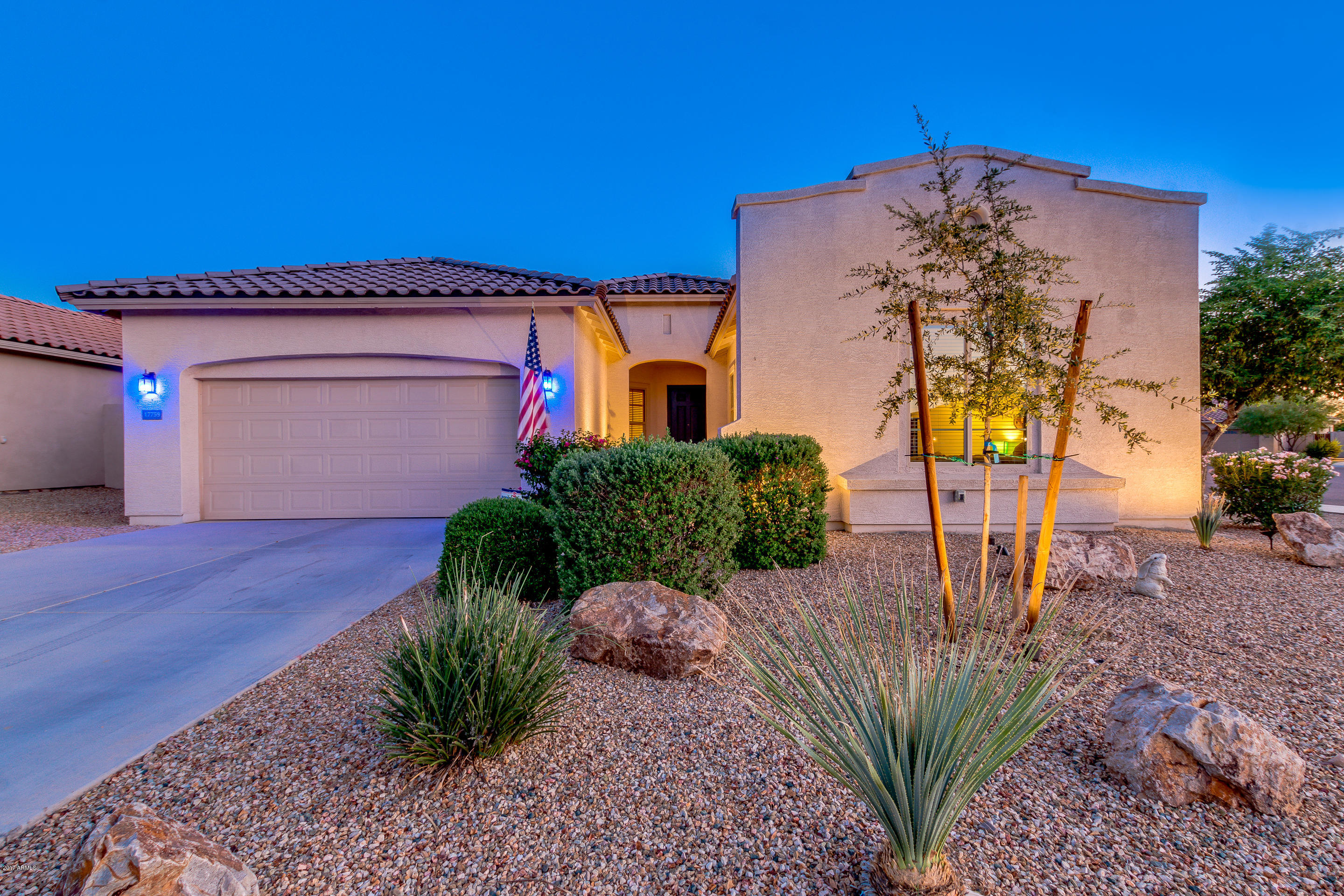 17759 West Verdin Road Goodyear, AZ 85338 - Photo 3 of 49 01-Verdin