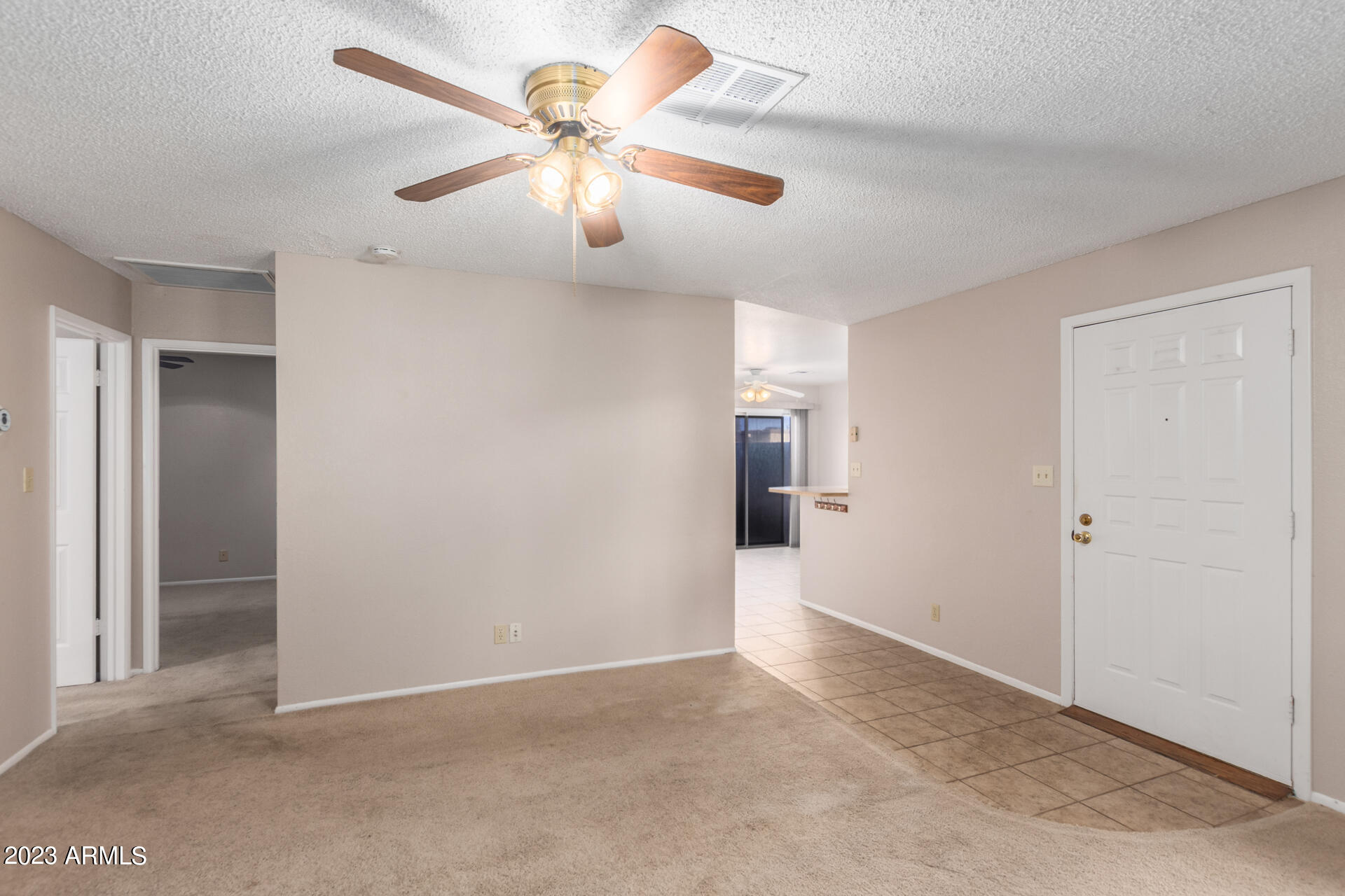 93 North Cooper Road, Unit 24 Chandler, AZ 85225 - Photo 5 of 18 04 - Cooper