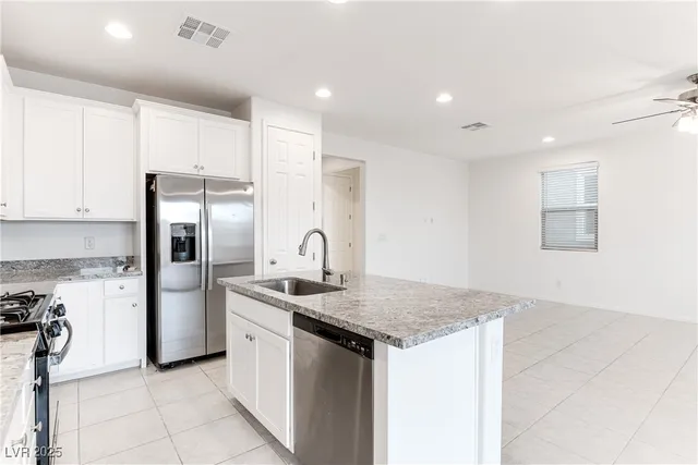 $2,445 | 10106 West Meranto Avenue, Las Vegas, NV 89178