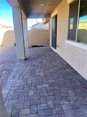 $2,445 | 10106 West Meranto Avenue, Las Vegas, NV 89178