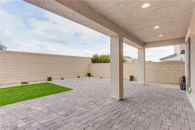 $2,445 | 10106 West Meranto Avenue, Las Vegas, NV 89178