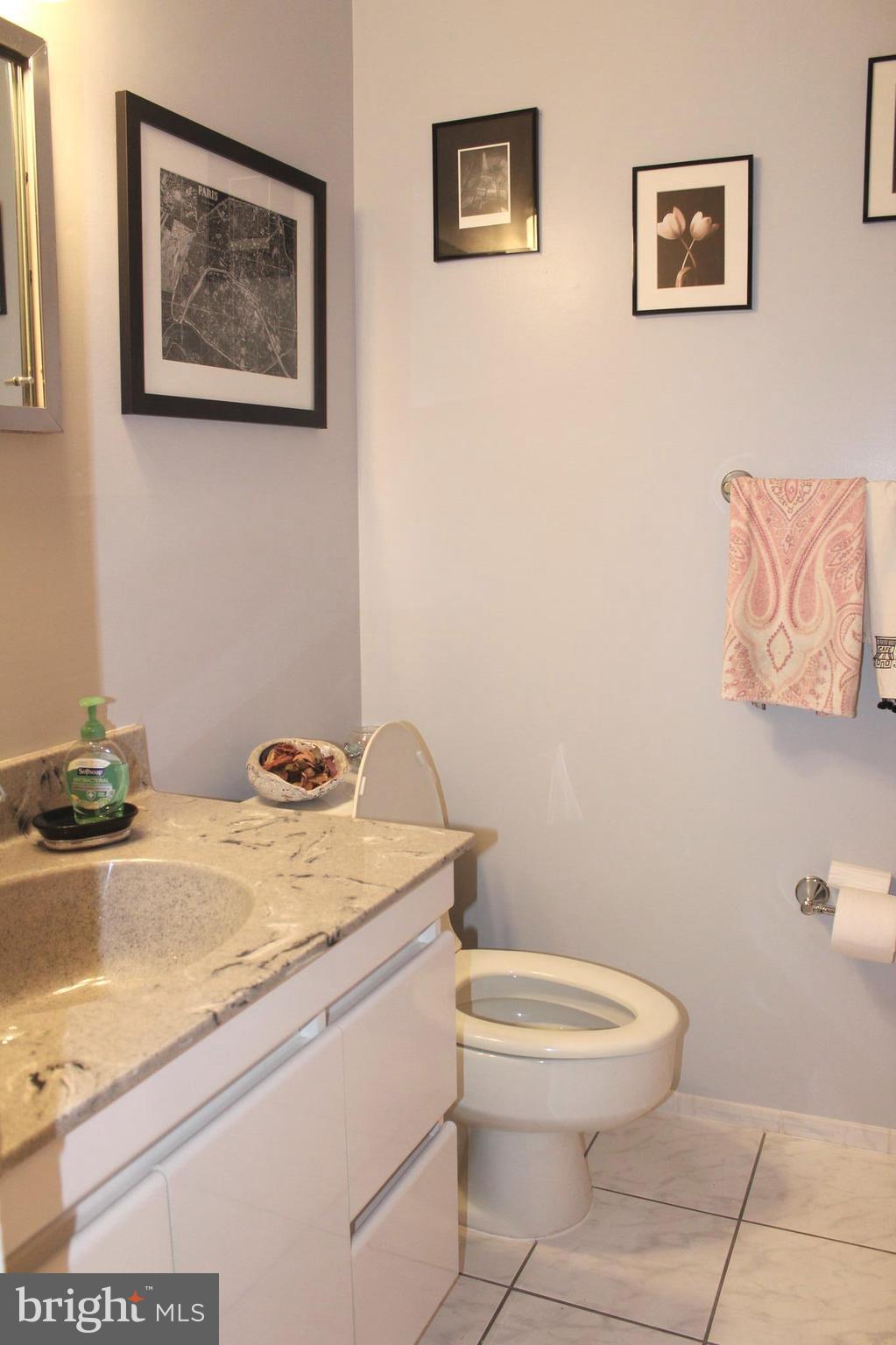 3904 Minden Road Silver Spring, MD 20906 - Photo 21 of 24 Hallway Bath