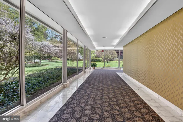 $1,975 | 4201 Cathedral Avenue Northwest, Unit 1012W, Washington, DC 20016