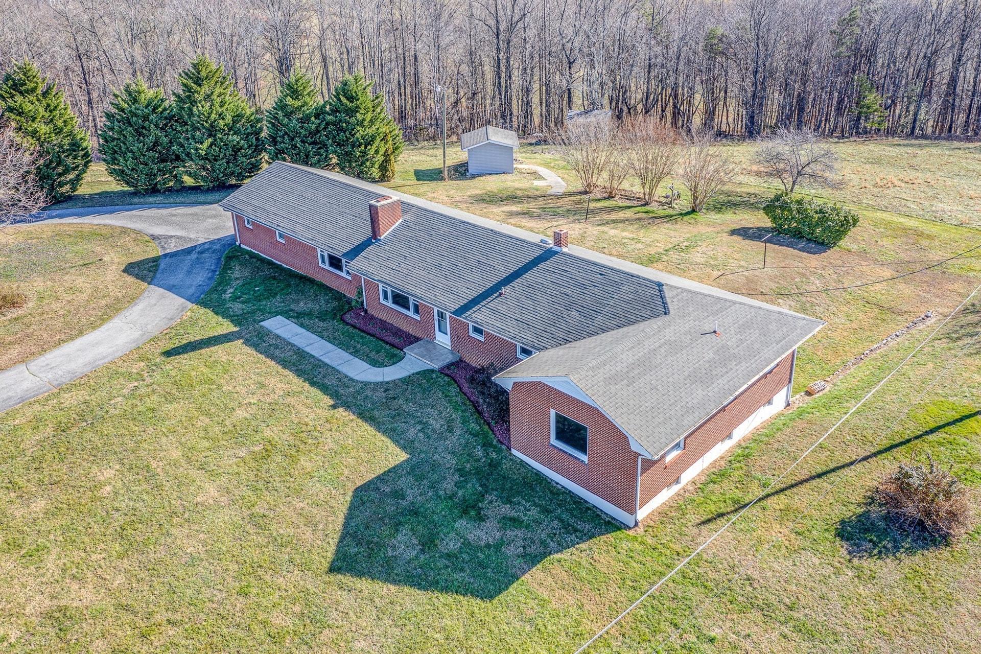 002-335513-4070 Green Level Rd 003_84961