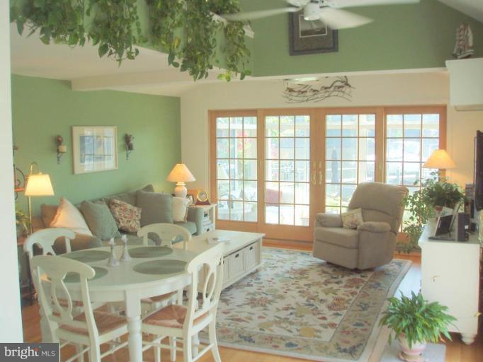 444 Riverside Drive Pasadena, MD 21122 - Photo 14 of 27 Family Room #2