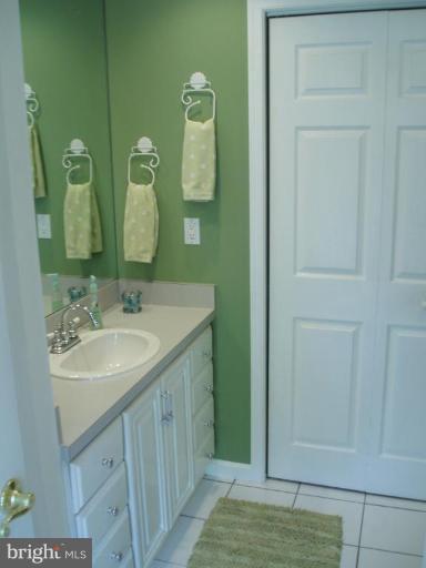 444 Riverside Drive Pasadena, MD 21122 - Photo 21 of 27 Bath #2