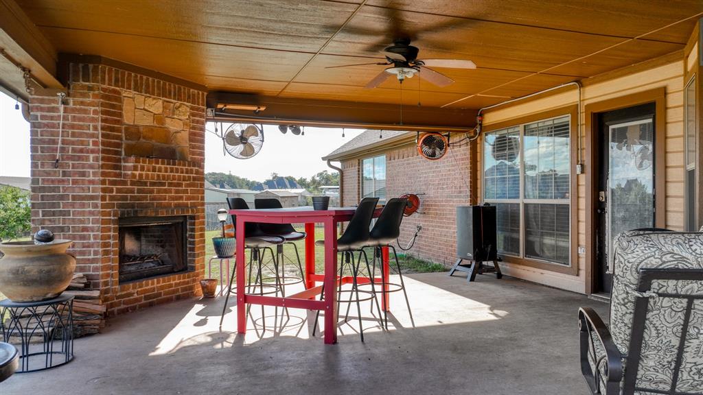 155 Cornerstone Lane Springtown, TX 76082 - Photo 29 of 35