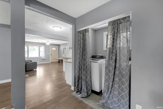 $270,000 | 2055 Ln 150 Hamilton Lake, Hamilton, IN 46742