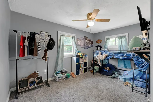 $270,000 | 2055 Ln 150 Hamilton Lake, Hamilton, IN 46742