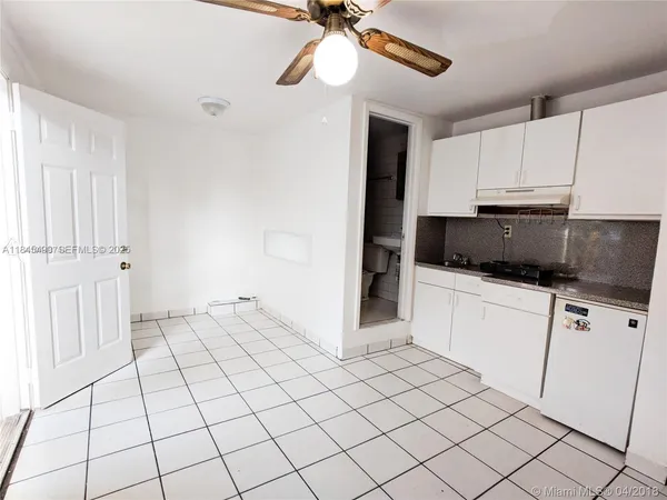 $1,300 | 2433 Southwest 11th Street, Unit B, Miami, FL 33135