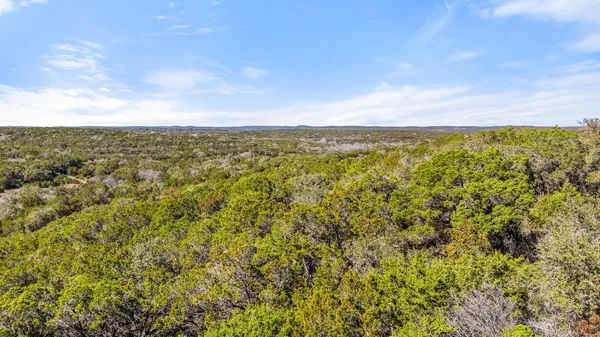 $1,800,000 | 10904 Rawhide Trail, Austin, TX 78736