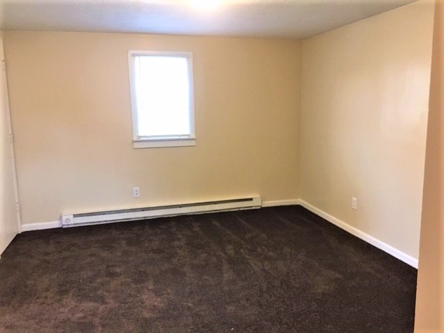 209 West Monticello Road Rochester, IN 46975 - Photo 2 of 6