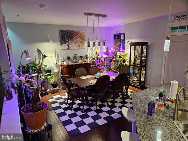 $2,800 | 5914 Forum Square, Frederick, MD 21703