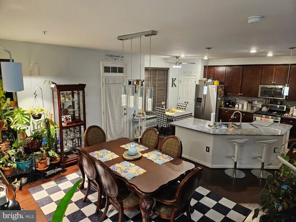 $2,800 | 5914 Forum Square, Frederick, MD 21703